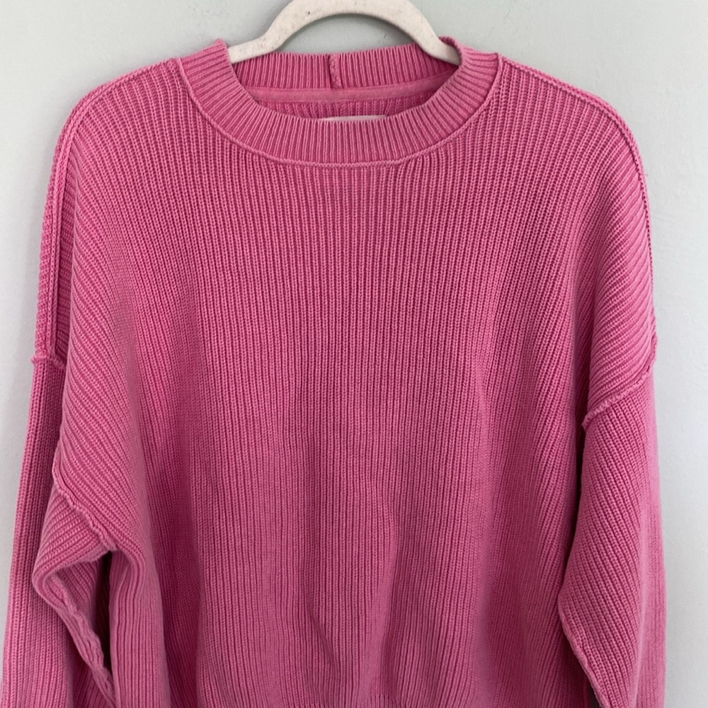 Aerie Women’s Bright Pink Crew Neck Knit Sweater Size XS Oversized - Picture 2 of 7